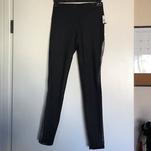 NWT Victoria’s Secret Sport Knockout Tights